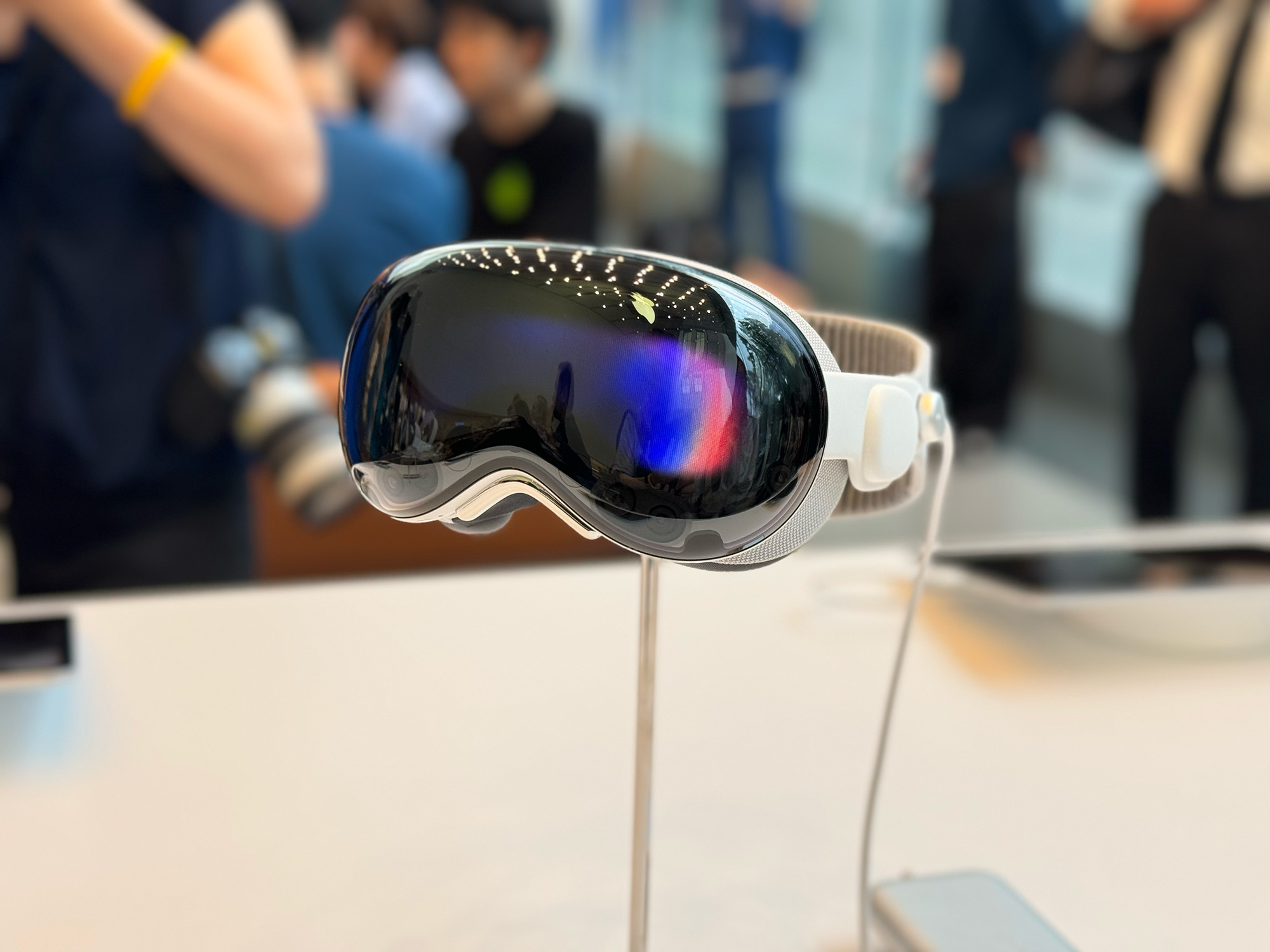 ついにApple Vision Pro日本で発売！Apple表参道発売日レポート