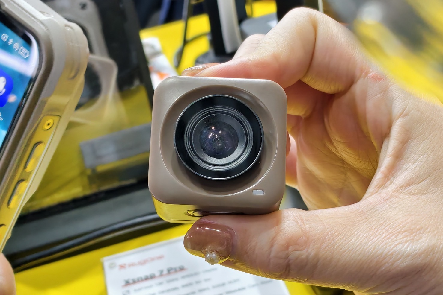 RuggedPhone-2.jpg RuggedPhone 2