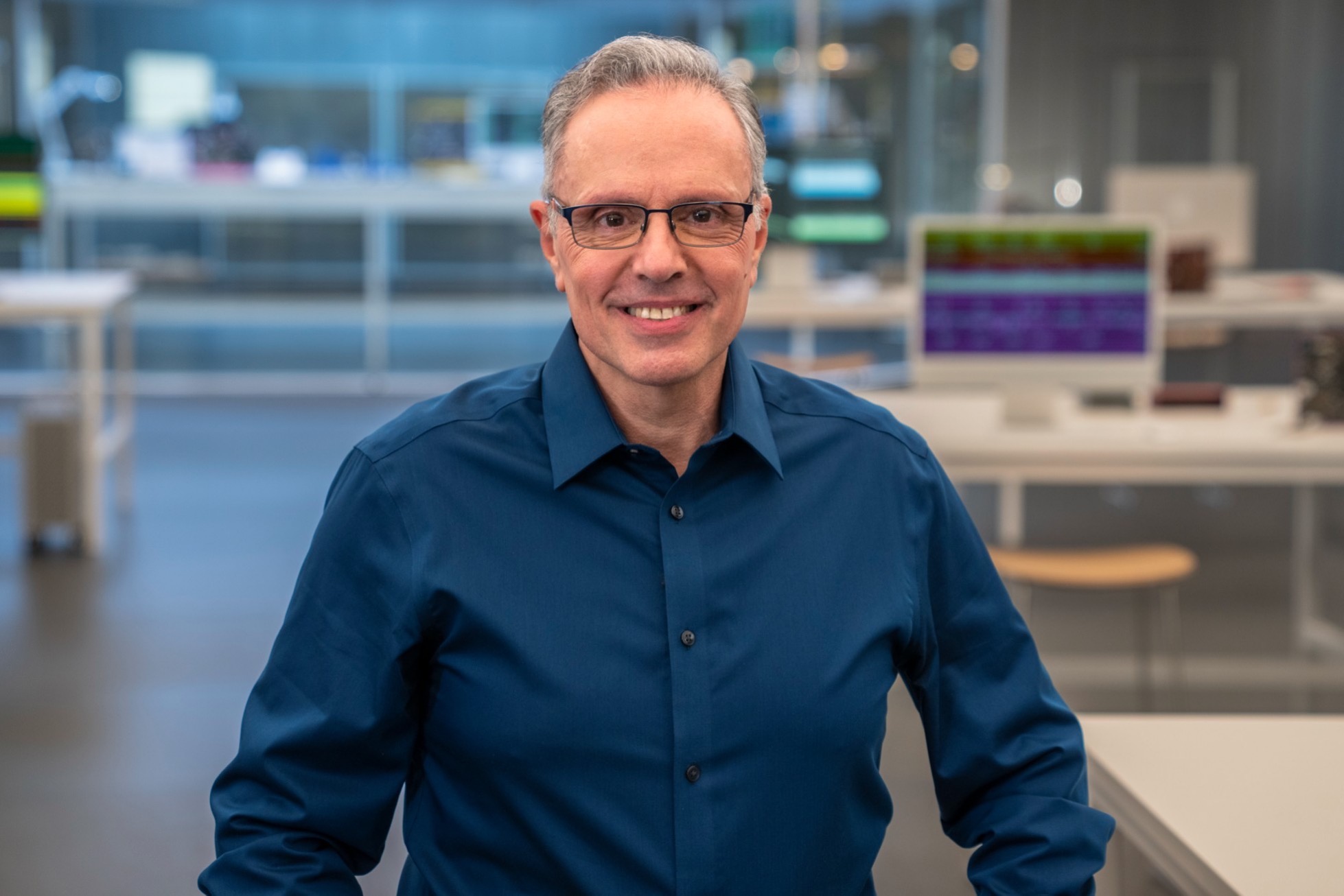 Apple Johny Srouji big jpg large 2x