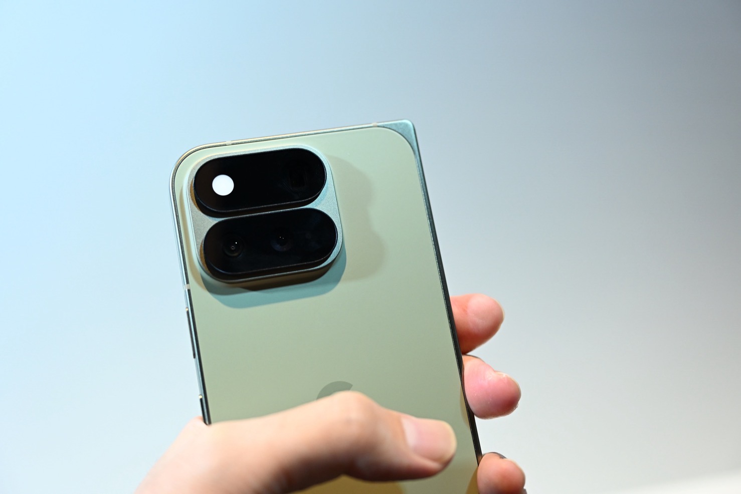 Pixel11 10019